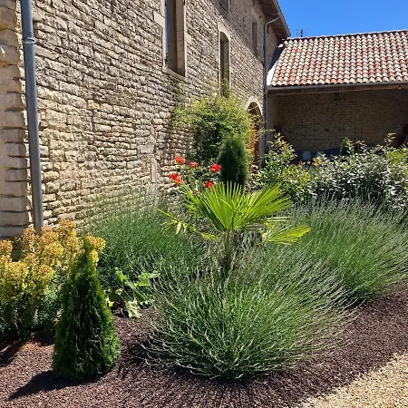 Le Clos De Quintaine Gîtes de Charme Clessé Extérieur photo